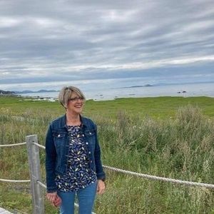 Meet your Posher, Roselyne